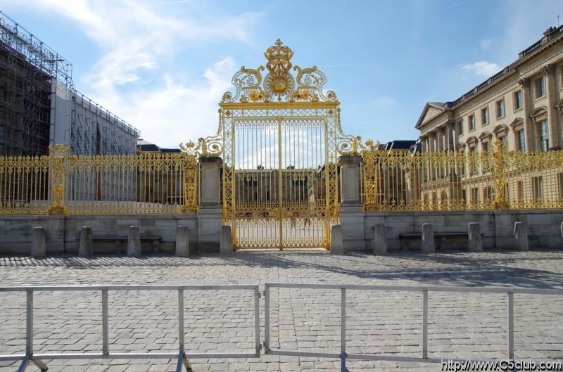 Versailles