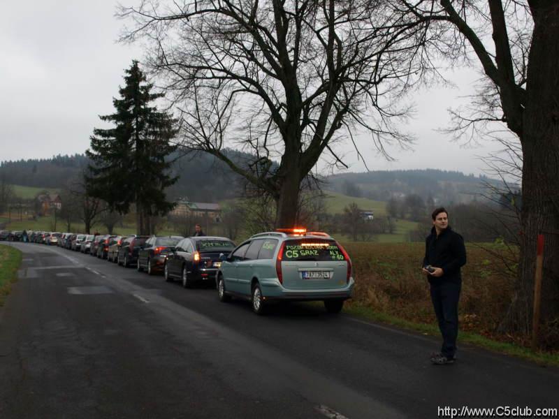 regulace dopravy pri prvni zastavce :-)